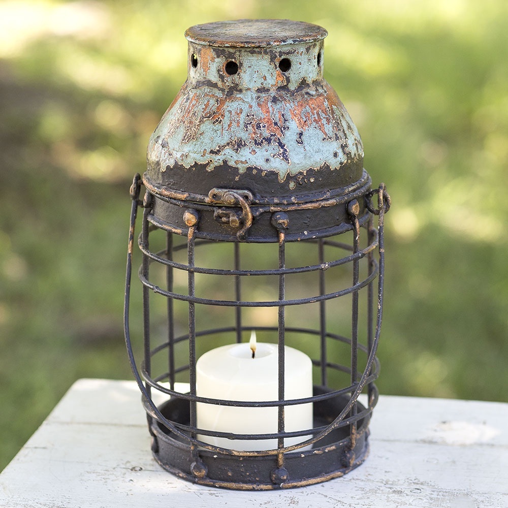 Vintage Inspired Northeast Lantern